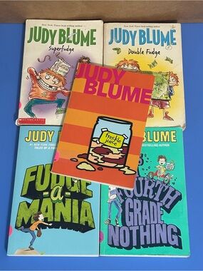 Judy Blume Books. Bundle of 5